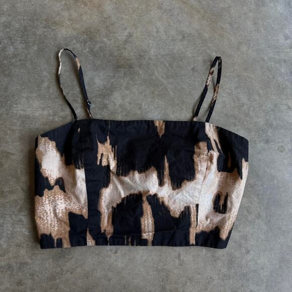 Black and tan abstract square neck crop top with adjustable straps - Picture 1 of 7